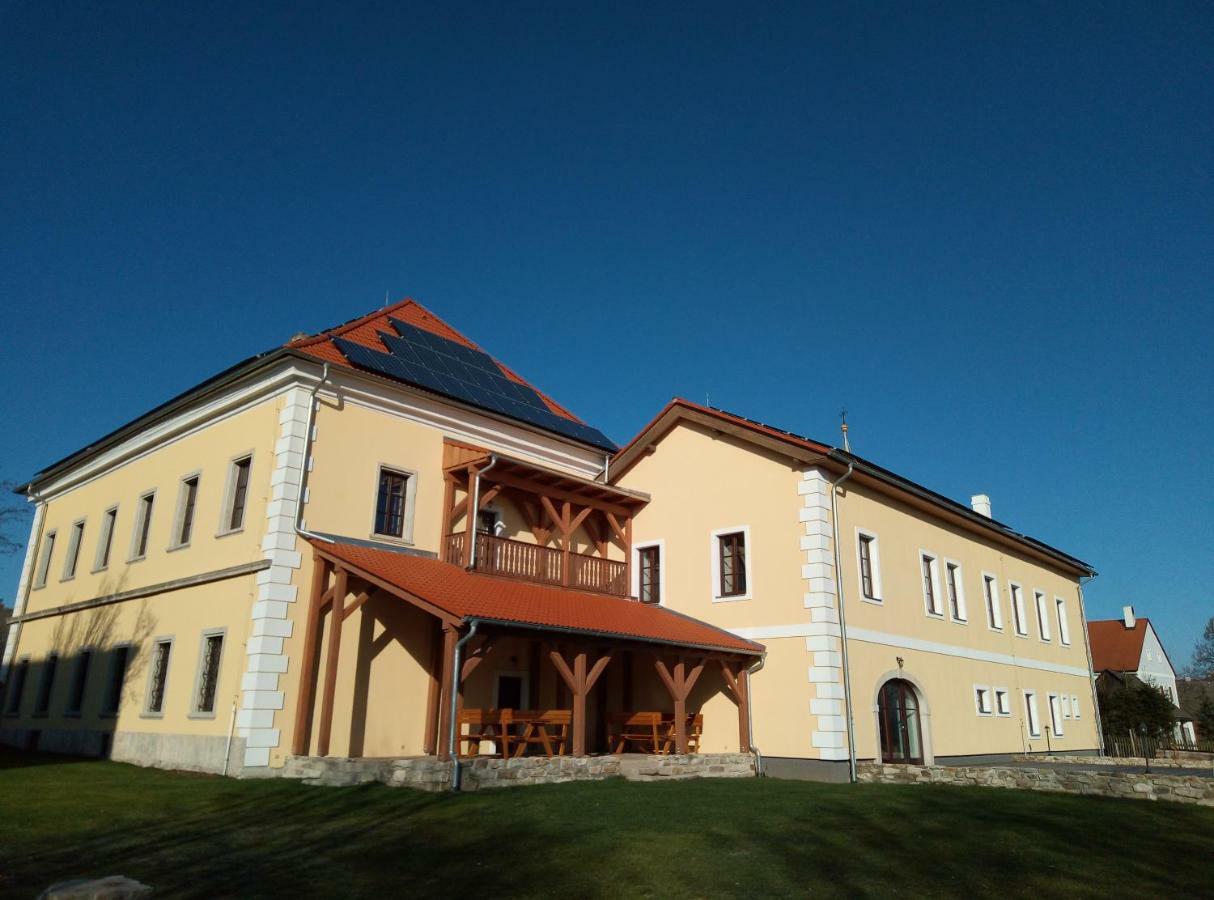 Penzion Hurky Nová Bystřice Eksteriør billede